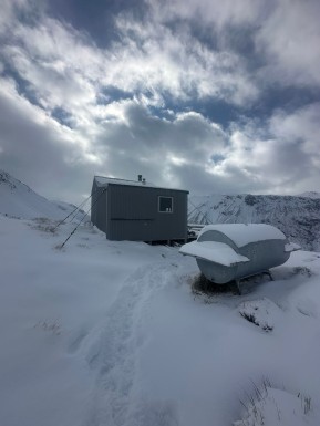 Cass Valley magic ✨⛷️
What a week up at Lady Emily Hut. The snow gods delivered and Cass really turned it on. Big smiles, tired legs, and plenty of powder turns to keep us buzzing until the next trip back into this special valley. 🏔️❄️
📸 @vindy_hlt
#CassValley #CassValleySkiTouring #SkiTouringNZ #PowderDays #SouthernAlps #BackcountrySkiing #RealBackcountry #SkiTouring #SouthernAlps #TekapoAdventures #LadyEmilyHut #SkiAdventure #AlpineRecreation #NZMGA #GuidesLife - Cass Valley magic ✨⛷️ What a week up at Lady Emily Hut. 4
