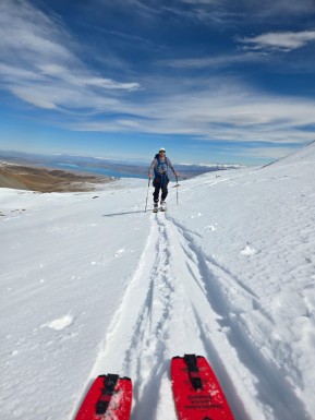 Spring has come to the Two Thumbs. ☀️❄️
Rex Simpson Hut and the Two Thumb Range provided a great classroom for a backcountry ski course last week — spring skiing, big views and changing spring conditions to learn from.
A great few days building skills, exploring the terrain and making the most of the season in the mountains. 🎿🏔️
🔗 https://alpinerecreation.com/new-zealand-alpine-instruction-courses/new-zealand-backcountry-ski-and-splitboard-courses/backcountry-ski-course
📸 @wild_for_flowers
#SkiTouring #BackcountrySkiing #RexSimpsonHut #SkiTekapo #TwoThumbRange - Spring has come to the Two Thumbs. 1