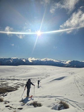 Spring has come to the Two Thumbs. ☀️❄️
Rex Simpson Hut and the Two Thumb Range provided a great classroom for a backcountry ski course last week — spring skiing, big views and changing spring conditions to learn from.
A great few days building skills, exploring the terrain and making the most of the season in the mountains. 🎿🏔️
🔗 https://alpinerecreation.com/new-zealand-alpine-instruction-courses/new-zealand-backcountry-ski-and-splitboard-courses/backcountry-ski-course
📸 @wild_for_flowers
#SkiTouring #BackcountrySkiing #RexSimpsonHut #SkiTekapo #TwoThumbRange - Spring has come to the Two Thumbs. 5
