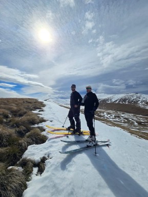 Spring has come to the Two Thumbs. ☀️❄️
Rex Simpson Hut and the Two Thumb Range provided a great classroom for a backcountry ski course last week — spring skiing, big views and changing spring conditions to learn from.
A great few days building skills, exploring the terrain and making the most of the season in the mountains. 🎿🏔️
🔗 https://alpinerecreation.com/new-zealand-alpine-instruction-courses/new-zealand-backcountry-ski-and-splitboard-courses/backcountry-ski-course
📸 @wild_for_flowers
#SkiTouring #BackcountrySkiing #RexSimpsonHut #SkiTekapo #TwoThumbRange - Spring has come to the Two Thumbs. 4
