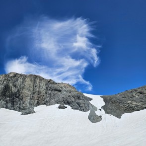 🏔️ Want to level up your alpine game in 2026?
We have a few spaces still open on our upcoming mountaineering skills courses — learn to move with confidence, make smart decisions in the mountains, and push past your limits! 💪
📍 Based at Caroline Hut — our private, heated alpine hut tucked into the heart of the Southern Alps — both courses combine expert guides, hands-on skills, and unforgettable mountain experiences. 
🔥 5 Day Introductory Mountaineering Course
Perfect for beginners or those new to alpine terrain. You’ll learn essential techniques like using crampons & ice-axe, ropework basics, snow and glacier travel, risk awareness and safe mountain movement — all while climbing Kaitiaki Peak and tackling real backcountry terrain. 
📅 Upcoming dates with spaces:
• 9–13 Feb 2026 — 2 spots
• 2–6 Mar 2026 — 2 spots
• 6–10 Apr 2026 — 3 spots
🔥 7 Day Intensive Mountaineering Skills Course
For adventurers who want a more thorough grounding in technical mountaineering. Includes advanced rope systems, glacier travel, crevasse rescue, pitched climbing, abseiling and more — tailored to conditions and group needs. 
📅 Dates with spaces:
• 3–9 Feb 2026 — 1 spot
• 30 Mar–5 Apr / 3 Apr — 1 spot
• 13–19 Apr 2026 — 2 spots
✨ Why join? Hands-on skills from IFMGA/NZMGA guides, small group ratios, stunning alpine terrain, and the confidence to explore and learn skills safely. Both courses are unique chances to build real mountaineering ability in real mountain terrain — from your first step up the glacier to advanced techniques. 
👉 DM or hit the link in bio to book — our courses have been very popular this summer and these spaces go fast! 🏃🏽♀️
🔗 https://alpinerecreation.com/new-zealand-alpine-climbing-mountaineering-instruction-and-guided-ascents/mountaineering-skills-and-alpine-climbing-courses
📸 @pablo_borjas
#mountaineering #alpineclimbing #learnmountaineering #mountainskills #learntoclimb Mountaineering Skills & Alpine Climbing Courses - 🏔️ Want to level up your alpine game in 2026? 7