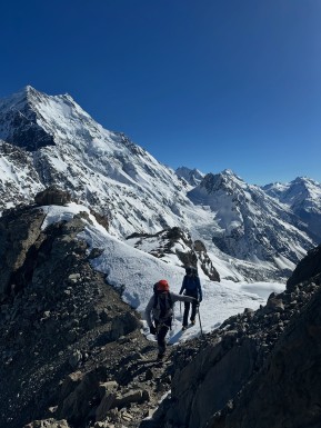 A brilliant few days on our Mountaineering Course at Caroline Hut. ❄️🏔️
We scored a great run of weather and made the most of every minute. Lots of time on crampons, building confidence with essential alpine movement skills, and packing in plenty of practical learning along the way — avalanche awareness and rescue skills, knots, belaying, abseiling and glacier travel.
And there was plenty of terrain to put it all into practice: a day trip up Kaitiaki Peak, across Ball Pass and a loop over the Ball Glacier.
A busy few days, a lot learnt, and some pretty spectacular alpine terrain along the way.
🔗 https://alpinerecreation.com/new-zealand-alpine-instruction-courses/mountaineering-and-climbing-instruction-courses/introductory-mountaineering-course
📷 @elke_mountain_guide
#WinterMountaineering #MountaineeringCourse #CarolineHut #BallPass #AlpineClimbing - A brilliant few days on our Mountaineering Course at Caroline Hut. 5
