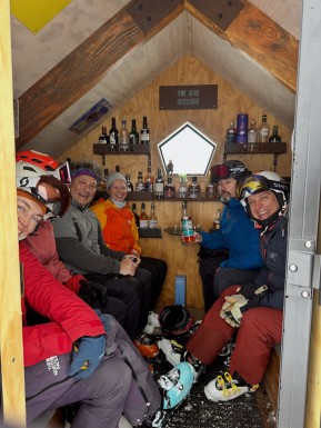 The Cass delivered this week. 🤙🏔️⛷️
An early morning 4WD up the valley, a heli flight into the heart of the range, and a fresh top-up of powder to kick things off. By the end of the week, we were carving spring corn in the sunshine.
There was a wee dram (or two) at the Bad Decision “Whiskey Hut” 🥃, plenty of remote ski touring, a lap of the “Scorpion”, and a final hike out to Memorial Hut for a picnic lunch in the sun before the 4WD back down the valley.
Kiwi ski touring at its finest — no ski lifts, no crowds, just real backcountry wilderness, with a touch of comfort in Glenmore Station’s heated private huts.
That combination of wild, remote skiing and a warm hut to come home to is what makes the Cass Valley such a unique experience.
📸 @elke_mountain_guide
#CassValley #SkiTouring #BackcountrySkiing #SkiTekapo #EarnYourTurns - The Cass delivered this week. 10