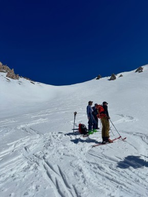 A cold southerly brought snow and wild weather for the start of our trip to O’Leary’s Hut in the Cass Valley.
The walk in felt like stepping into another world, with snow right down to the valley floor. ❄️
Then the sun came out and turned up the heat. ☀️
Clear skies, huge views and a couple of brilliant days of spring ski touring — including an adventurous ski tour up to the ridge above Falcon’s Nest, with views across to Aoraki Mount Cook and the Main Divide.
Then long corn laps in the sun above the hut.
A super fun crew, a great few days and Cass Valley Ski touring at its best. A quintessentially kiwi backcountry experience🤘⛷️
📷 @elke_mountain_guide & B. Fuller
#SkiTouring #BackcountrySkiing #CassValleySkiTouring #SkiTekapo #TekapoAdventures - A cold southerly brought snow and wild weather for the start of our trip to O’Leary’s Hut in the Cass Valley. 10