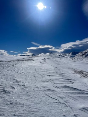 It’s always nice to get reviews from our guests, so we thought we’d share this one ☺️
“Having done Nordic skiing/trekking elsewhere in the world, we weren’t sure what to expect in New Zealand. And, having lived in New Zealand for many years, we weren’t sure what the Two Thumbs Range would be like. We were pleasantly surprised by the unique offerings and exceptional delivery of our adventure, a 4-day trip in the Two Thumbs Range in late August.
Axel made flexible arrangements for our party of 4 and provided us with excellent gear and guides. Simon and Shea were a great match for our group, allowing us to go in different directions with different gear while meeting up for lunches together. The food was superb and well presented. Laughter and good cheer rang from the hut each evening.
Overall, a fantastic experience! Great folks and great memories!”
— D. Kolb
📸 S. Ball
#NordicSkiing #SkiTouring #RexSimpsonHut #TwoThumbRange #TekapoAdventures - It’s always nice to get reviews from our guests, so we thought we’d share this one ☺️ “Having done Nordic skiing/trekking elsewhere in the world, we weren’t sure what to expect in New Zealand. 4