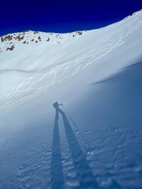 Five days. Endless powder turns. It’s been a busy week.✨⛷️
Erewhon Hut delivered the goods — from mellow laps to big lines, we scored it all. The snow was light, the weather was on point, and the stoke levels were sky high. 🏔️❄️
Nothing but happy faces, tired legs, and memories to last until the next mission. This is what ski touring dreams are made of! 💙
#ErewhonHut #SkiTouringNZ #PowderDays #FirstTracks #EarnYourTurns #SkiUphill #SouthernAlps #SkiAdventure #BackcountryBliss #SkiTouring #SplitBoarding #BackcountrySkiing #AlpineRecreation #NZMGA #WeAreIFMGA #GuidesLife
@erewhon_hut @nzmga - Five days. 1
