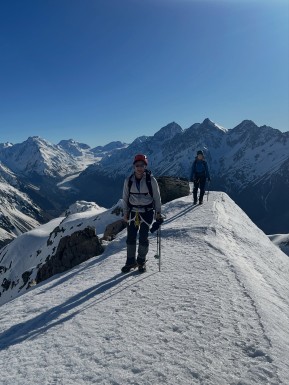 A brilliant few days on our Mountaineering Course at Caroline Hut. ❄️🏔️
We scored a great run of weather and made the most of every minute. Lots of time on crampons, building confidence with essential alpine movement skills, and packing in plenty of practical learning along the way — avalanche awareness and rescue skills, knots, belaying, abseiling and glacier travel.
And there was plenty of terrain to put it all into practice: a day trip up Kaitiaki Peak, across Ball Pass and a loop over the Ball Glacier.
A busy few days, a lot learnt, and some pretty spectacular alpine terrain along the way.
🔗 https://alpinerecreation.com/new-zealand-alpine-instruction-courses/mountaineering-and-climbing-instruction-courses/introductory-mountaineering-course
📷 @elke_mountain_guide
#WinterMountaineering #MountaineeringCourse #CarolineHut #BallPass #AlpineClimbing - A brilliant few days on our Mountaineering Course at Caroline Hut. 6