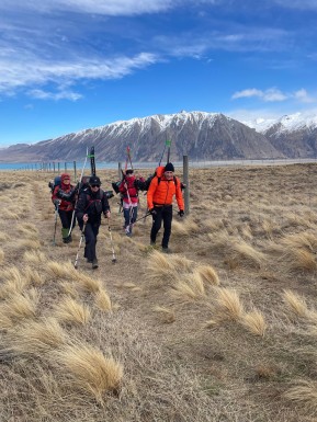 It’s always nice to get reviews from our guests, so we thought we’d share this one ☺️
“Having done Nordic skiing/trekking elsewhere in the world, we weren’t sure what to expect in New Zealand. And, having lived in New Zealand for many years, we weren’t sure what the Two Thumbs Range would be like. We were pleasantly surprised by the unique offerings and exceptional delivery of our adventure, a 4-day trip in the Two Thumbs Range in late August.
Axel made flexible arrangements for our party of 4 and provided us with excellent gear and guides. Simon and Shea were a great match for our group, allowing us to go in different directions with different gear while meeting up for lunches together. The food was superb and well presented. Laughter and good cheer rang from the hut each evening.
Overall, a fantastic experience! Great folks and great memories!”
— D. Kolb
📸 S. Ball
#NordicSkiing #SkiTouring #RexSimpsonHut #TwoThumbRange #TekapoAdventures - It’s always nice to get reviews from our guests, so we thought we’d share this one ☺️ “Having done Nordic skiing/trekking elsewhere in the world, we weren’t sure what to expect in New Zealand. 8