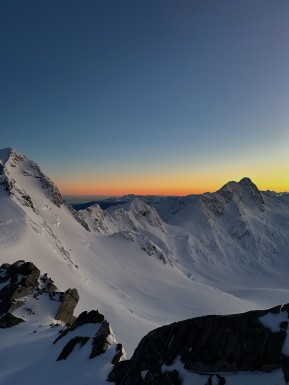 A break in the weather last week gave us the chance to get up onto the Tasman Glacier – and what a truly special place it is 🏔️⛷️
Skiing through incredible ice features, dwarfed beneath the highest peaks in the Southern Alps. A scenic lunch high on the Main Divide below Hochstetter Dome. And time for some beautiful spring corn laps on the Bonney Glacier.
With all the recent storms, the glacier is super well filled at the moment, with very few open crevasses – a pure delight to travel and ski through.
A privilege, as always, to spend time in such a spectacular and special place. ❄️💙
📸 @elke_mountain_guide
#SkiTouring #GlacierSkiing #SkiMountaineering #BackcountrySkiing #AorakiMountCookNationalPark - A break in the weather last week gave us the chance to get up onto the Tasman Glacier – and what a truly special place it is 🏔️⛷️ Skiing through incredible ice features, dwarfed beneath the highest peaks in the Southern Alps. 3