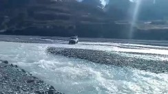 4WD is part of the adventure! Cass River has been running pretty high after all of the recent rain.
📸 @reiseraxel
#SkiTouringNZ #CassValley #BackcountrySkiing #RealBackcountry #4WD #TekapoAdventures #AlpineRecreation - The Best Day Hikes & Walking Trails in Tekapo - #391