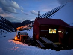 Another mission up to O’Leary’s Hut in the Cass Valley — and what a trip! ⚡️
⛷️🌨️ Spring ski touring at its finest: wild weather, shifting snow, and just enough clear spells to chase fresh turns between the storms.
The Cass delivered again with that perfect mix of effort, reward, and adventure that keeps us coming back for more.
And yes… the legendary O’Leary’s hot tub was steaming under the stars 🔥✨
#CassValley #SpringSkiTouring #BackcountryNZ #BackcountrySkiing #RealBackcountry #SkiUphill #EarnYourTurns #AlpineRecreation #NZMGA #GuidesLife - Cass Valley Backcountry Tours - #390