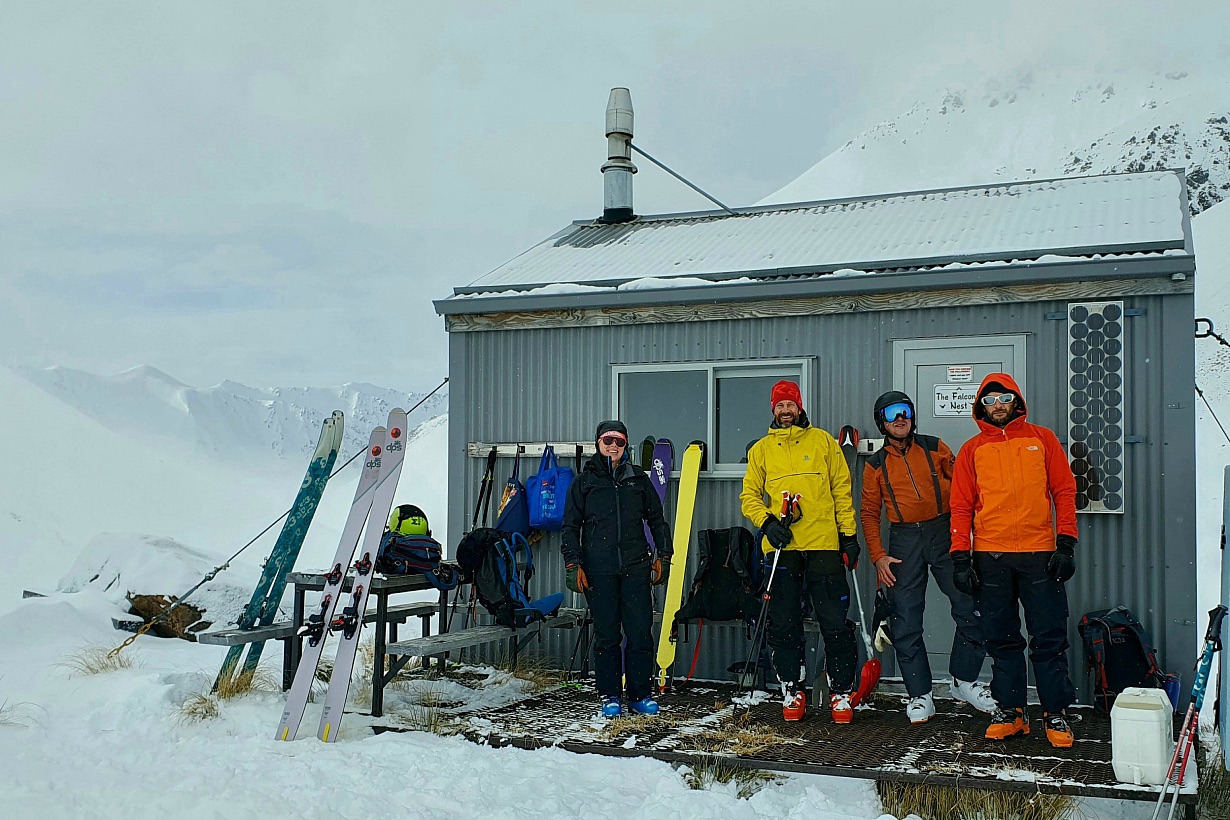 Falcon's Nest Hut - Cass Valley ski touring and splitboarding, Glenmore Station | Alpine Recreation