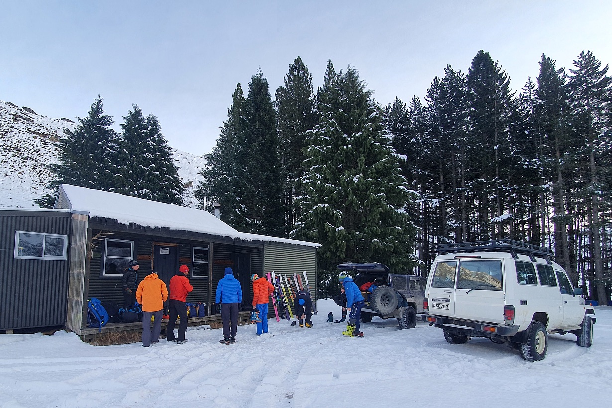 Tekapo 4WD Adventures & Ski Tours - Cass Valley, Glenmore Station | Alpine Recreation